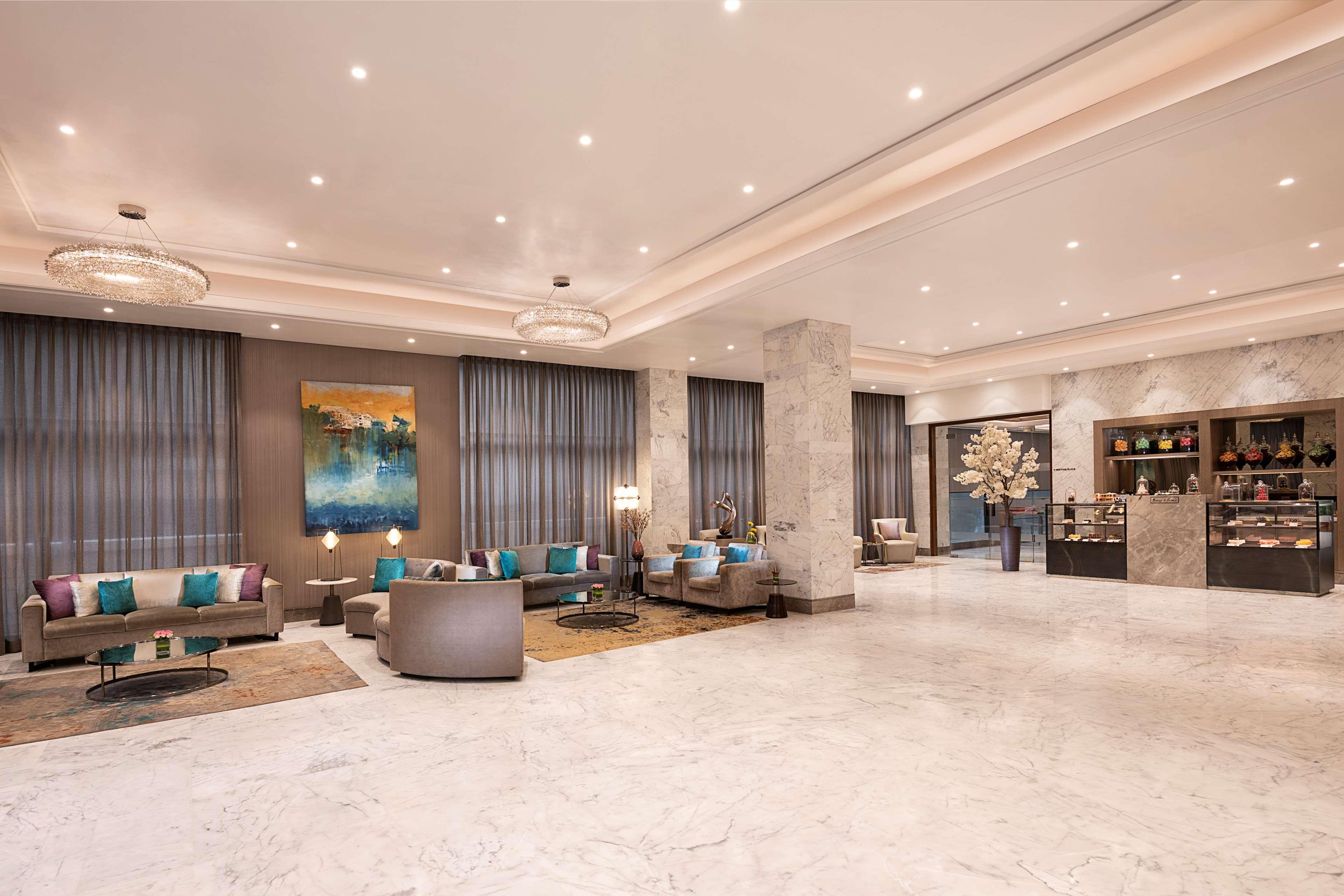 Radisson Mumbai Andheri Midc Exterior photo Lobby