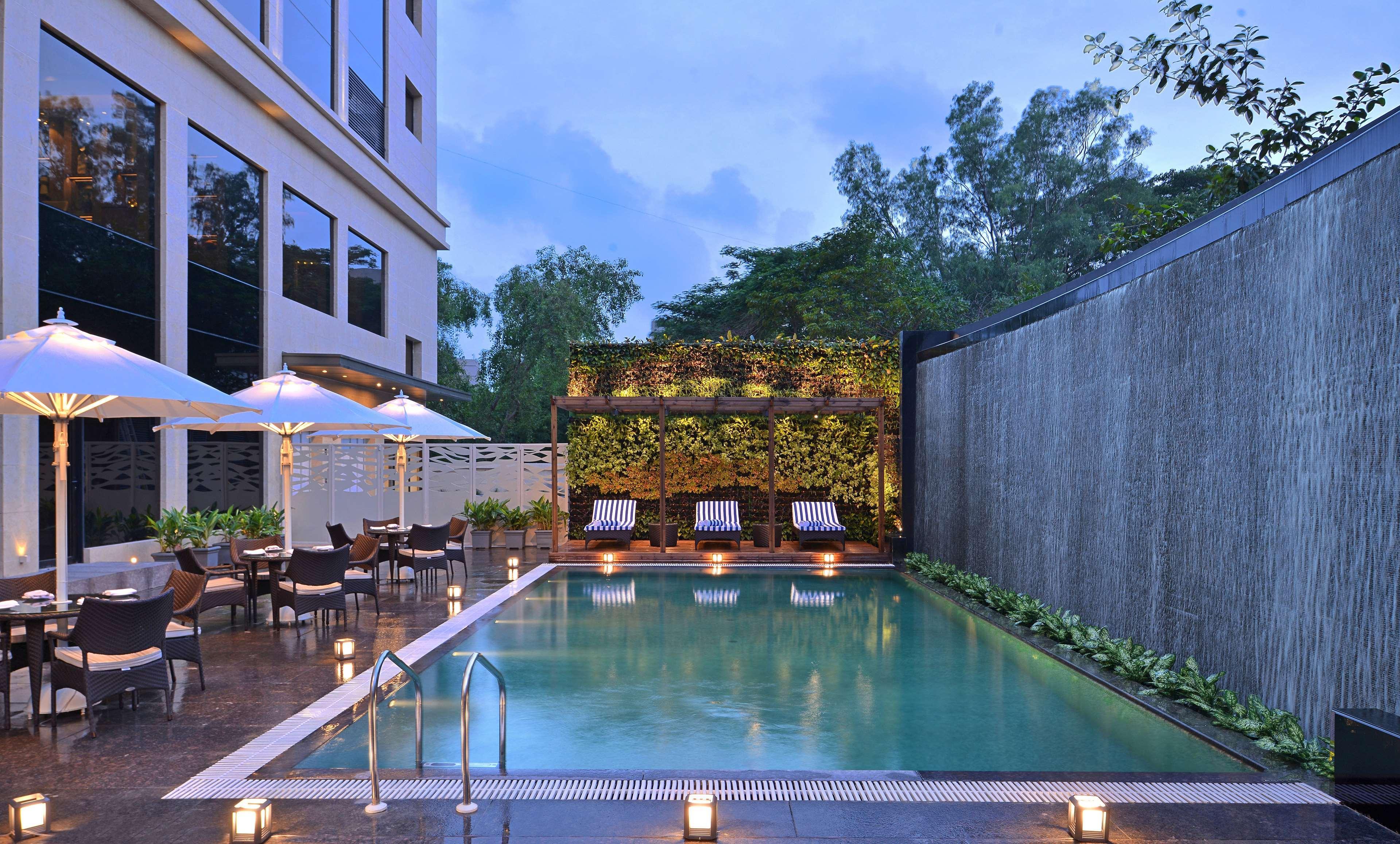Radisson Mumbai Andheri Midc Exterior photo The Park, Hyderabad
